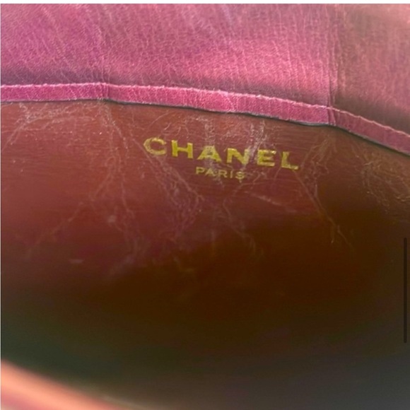 Chanel Leather Clutch w/ Gold Hardware - Picture 6 of 13